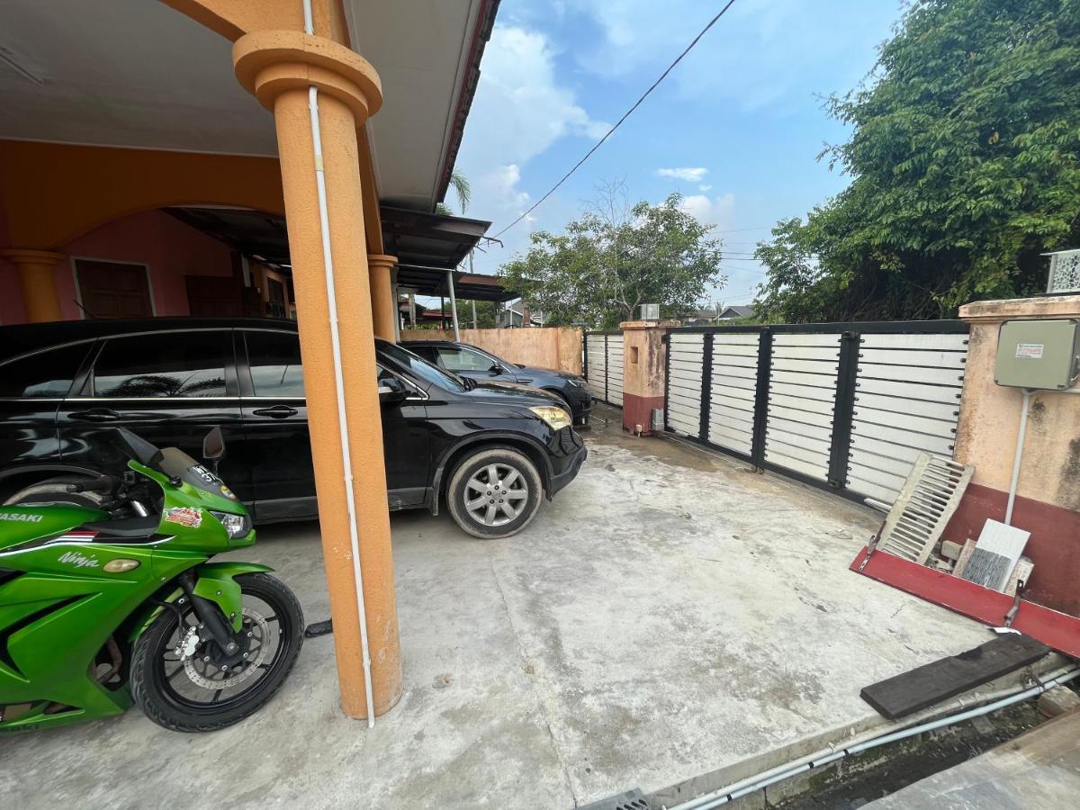 Ahza My Homestay Kemaman Chukai Екстериор снимка